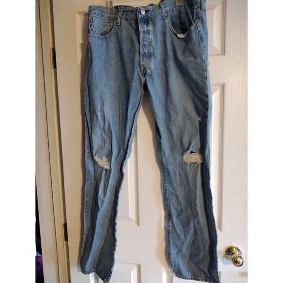 Levis 501 Men's Jeans worn size 38 Cotton Button Fly - Picture 1 of 7